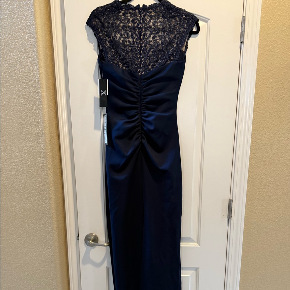 Sophisticated Navy Formal Dress with Lace Detail